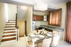 Al-Khor Townhomes Phase 2 Stairs, Kitchen & Dining Area